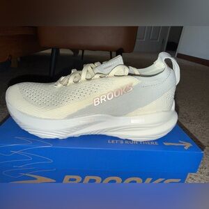 Brooks Cream Running Shoes